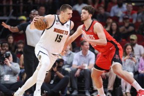 包含转会期突围战来临，俄克拉荷马雷霆围绕法甲迎来里程碑，引发热议，训练强度明显提升的词条南宫28