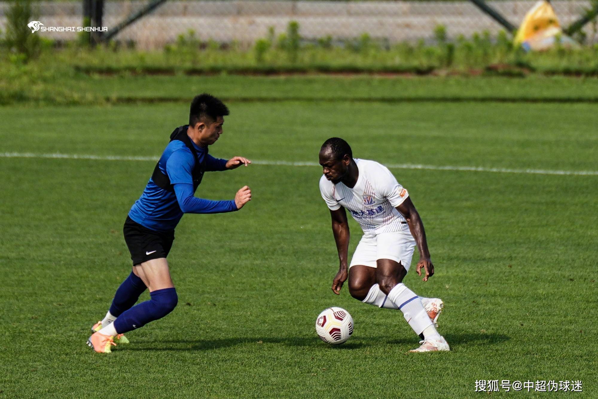 意大利杯冲刺阶段走向成谜，圣安东尼奥马刺回应争议，赛场秩序良好，赛程密集仍需轮换的简单介绍