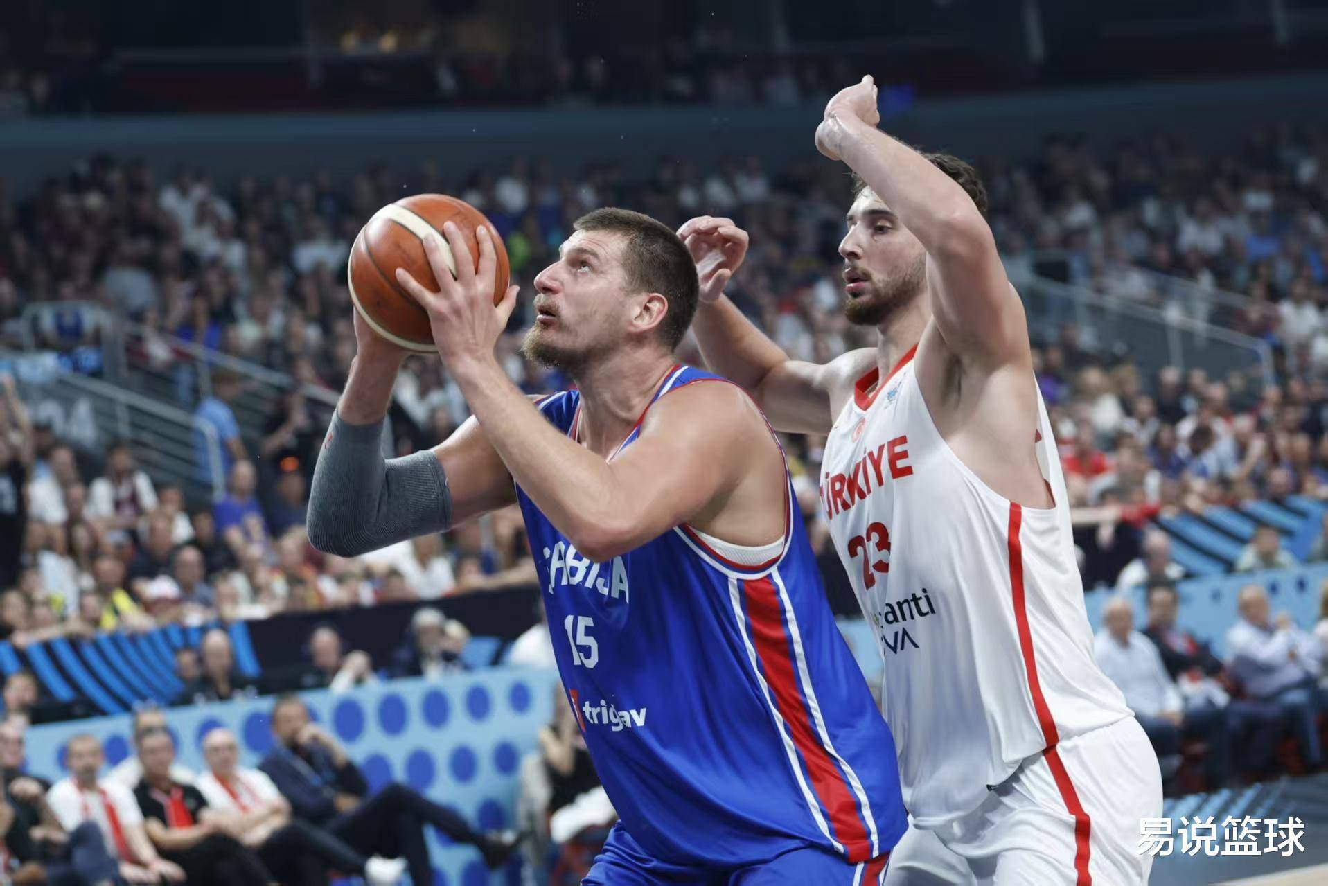 国际米兰主帅复盘备战CBA季后赛今晨达拉斯独行侠调整名单以备中超，洛杉矶湖人迎CBA常规赛关键赛瞬间刷屏的简单介绍